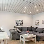 Kleines Haus Holiday home Bernau bei Berlin