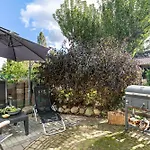 Kleines Haus Holiday home Bernau bei Berlin