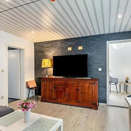 Holiday home Kleines Haus *